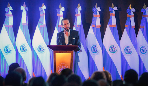 Presidente lanza oficialmente plataforma para verificar beneficio económico de $300 presidente-lanza-oficialmente-plataforma-para-verificar-beneficio-economico-de-300